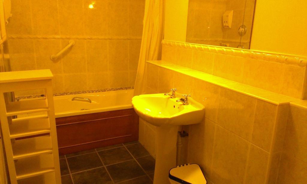 River Lodge Accomodation 위클로 객실 사진